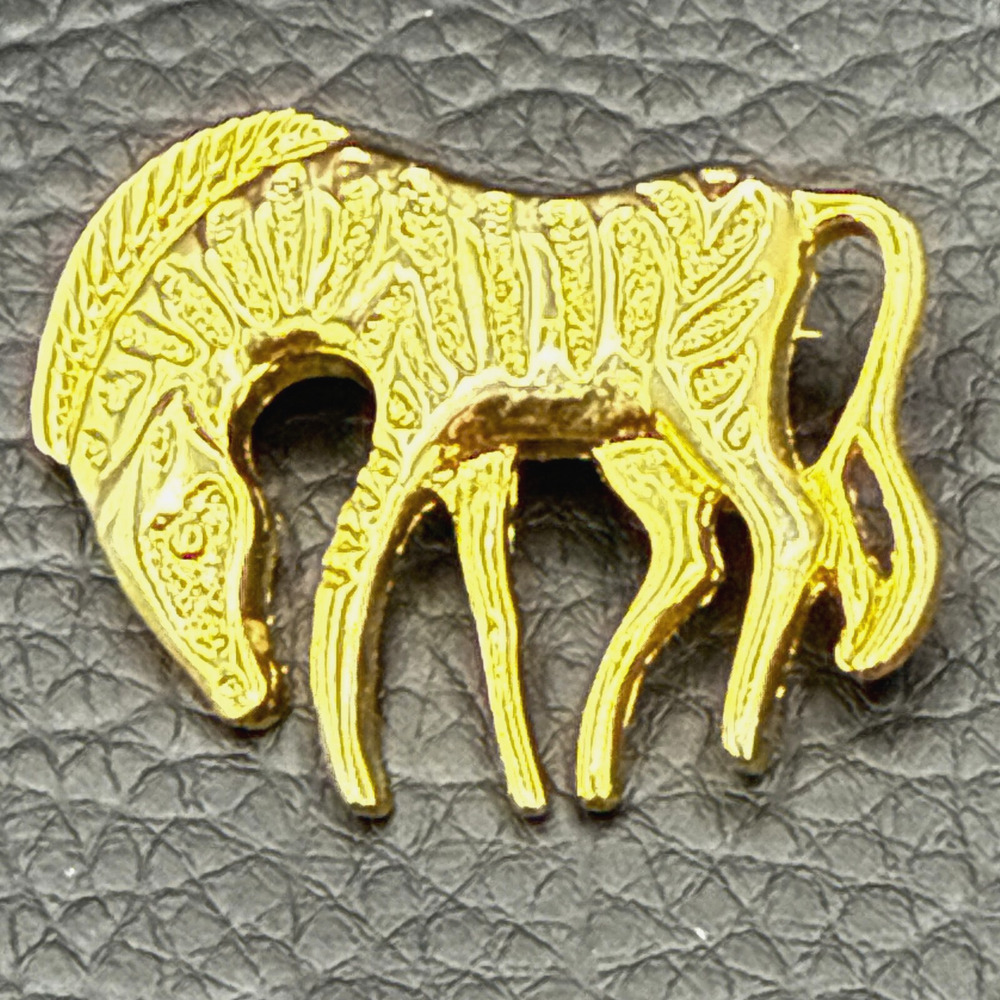 Zebra Brooch‎ Striped Textured Embossed Gold Tone Graceful African Safari Pin